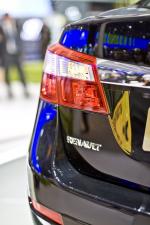 Renault Latitude 2011 года